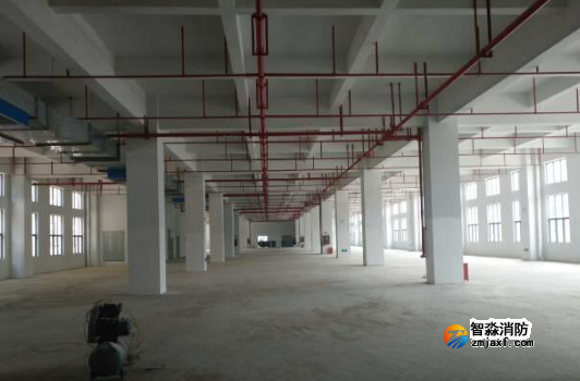 木器厂房是否设置喷淋——风险评估、法规要求与工程实践